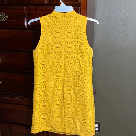 GORGEOUS DRESS - Picture 2 of 7